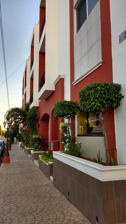 Suites Flamboyanes Merida Luaran gambar