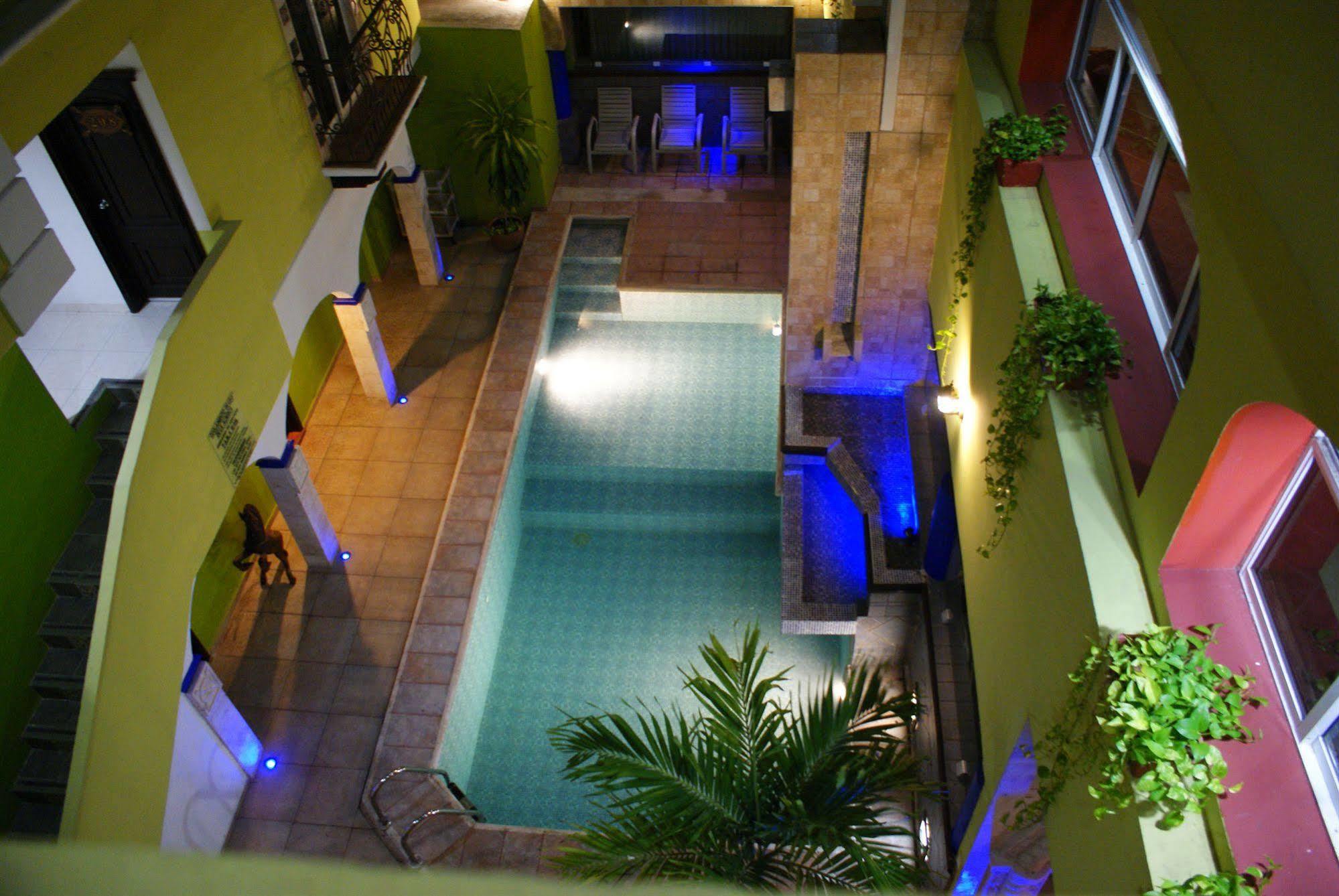 Suites Flamboyanes Merida Luaran gambar
